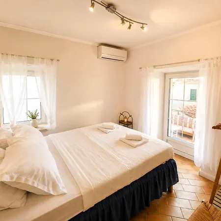 Mali Dvor Villa *